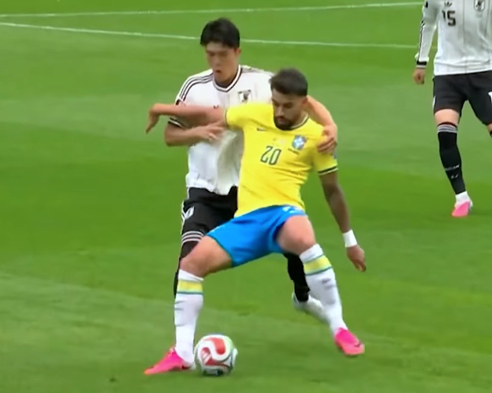 Tuyển Brazil trả giá đắt sau chiến thắng trước Nhật Bản - ảnh 1