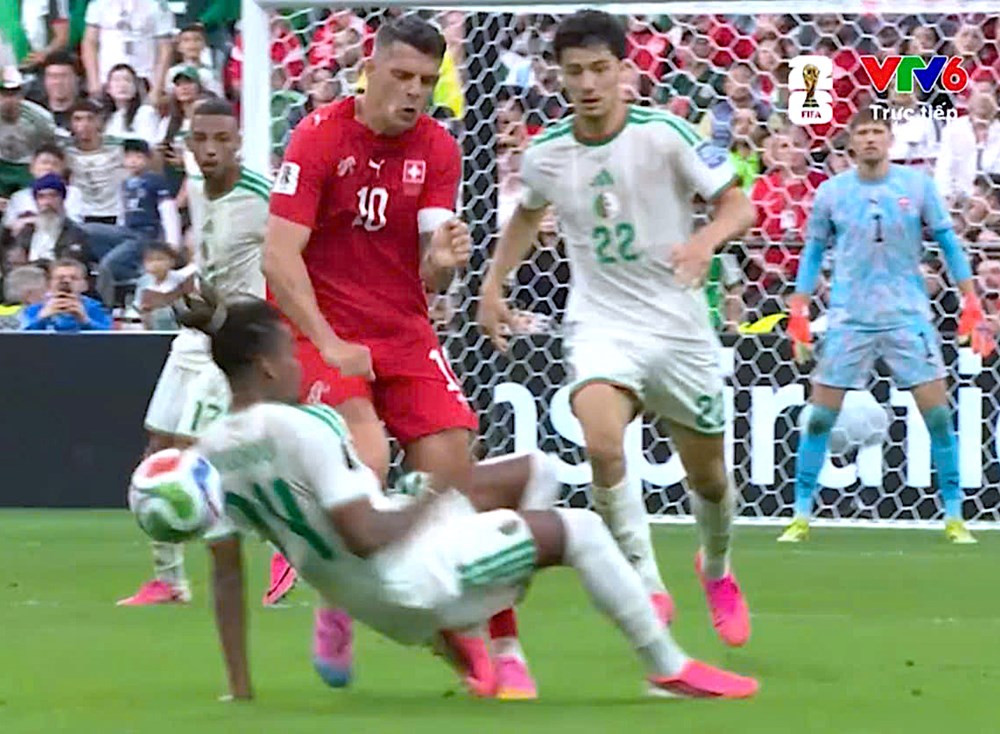 Thụy Sĩ chấm dứt cơn khát chiến thắng ở vòng knock-out World Cup sau gần 90 năm - ảnh 1