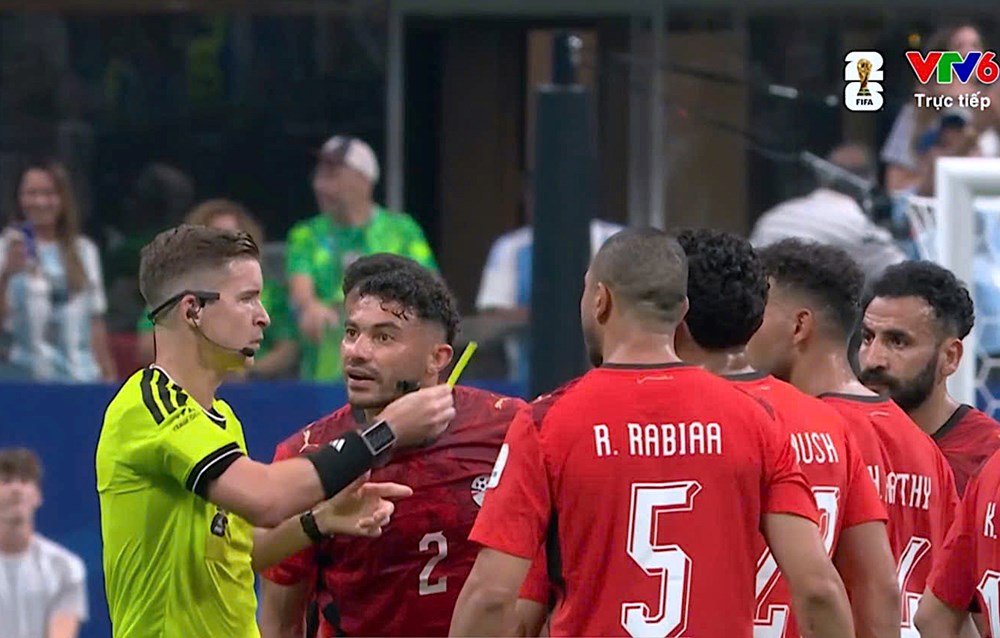 Ai Cập gửi đơn lên FIFA sau trận thua Argentina, yêu cầu điều tra công tác trọng tài - ảnh 1