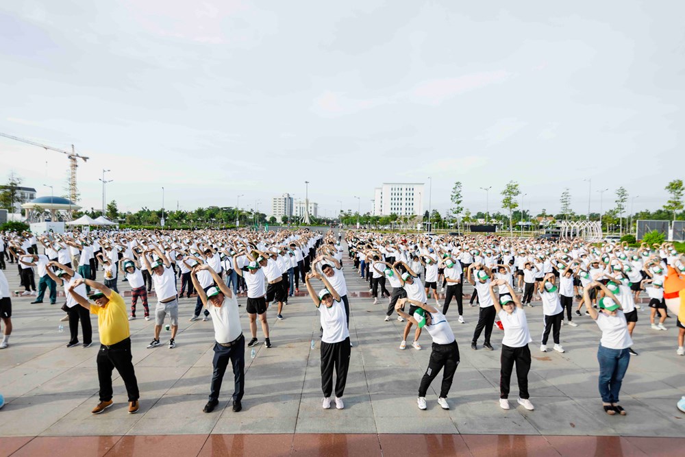 Hơn 1.000 người tham dự Chương trình “Toàn dân tập luyện thể dục thể thao” năm 2026 tại Đồng Tháp - ảnh 3