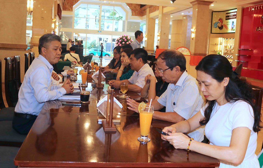 Kiểm tra việc duy trì thực hiện các tiêu chí Bảng xếp hạng “Khách sạn tiêu biểu không thuốc lá” - ảnh 5