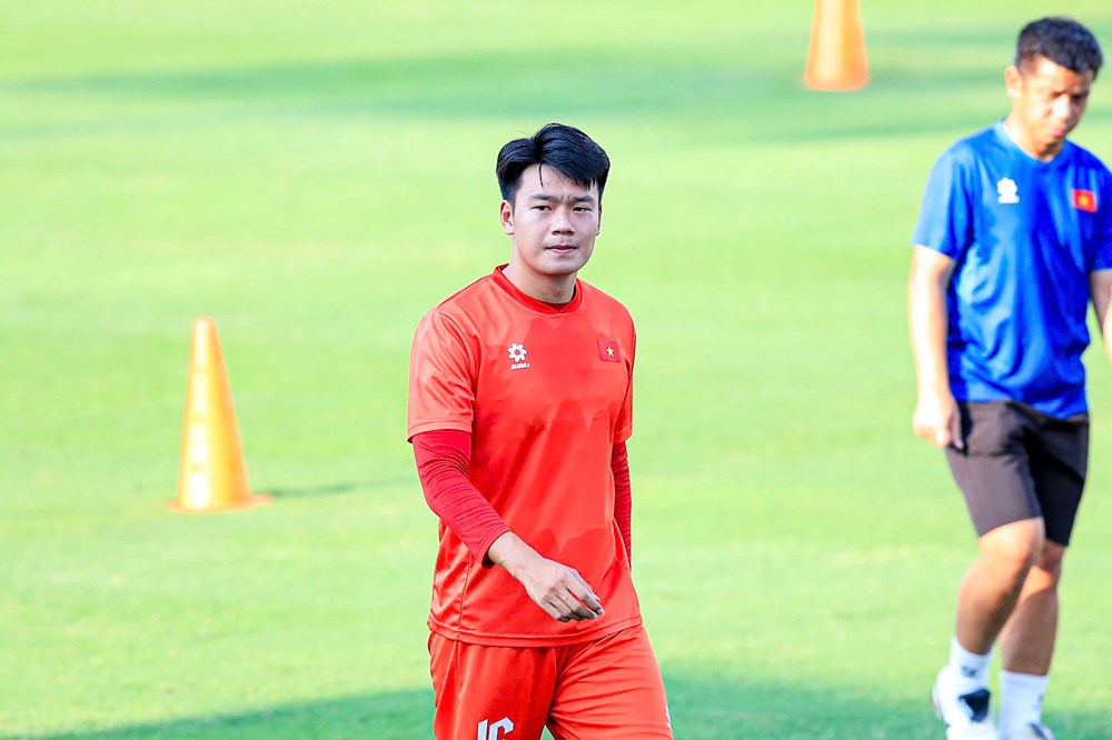 Trung vệ Thành Chung: Toàn đội tập trung cao độ cho trận gặp Malaysia - ảnh 1