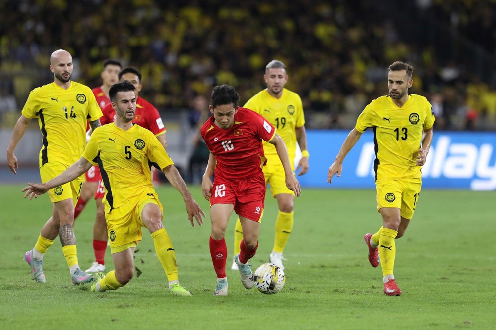 Đội tuyển Việt Nam áp đảo Malaysia trước trận bán kết ASEAN Cup 2026 - ảnh 1