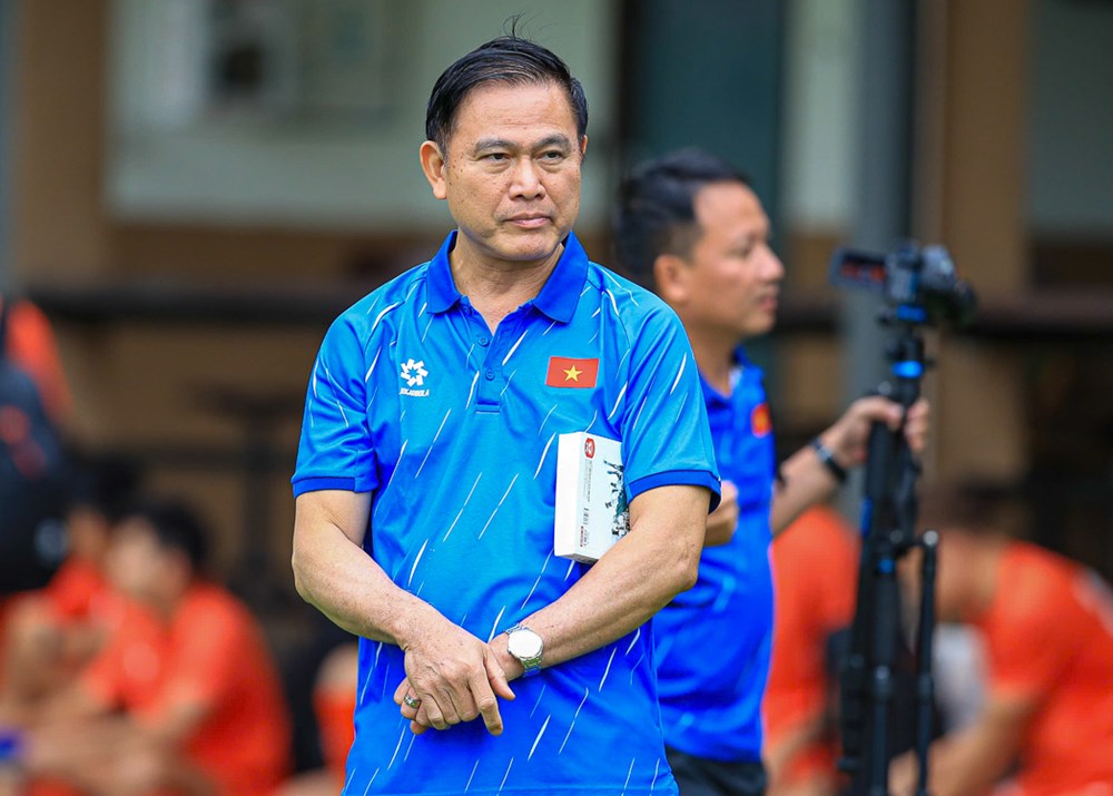 Đội tuyển Việt Nam thích nghi mặt sân trước đại chiến Malaysia tại bán kết ASEAN Cup 2026 - ảnh 2