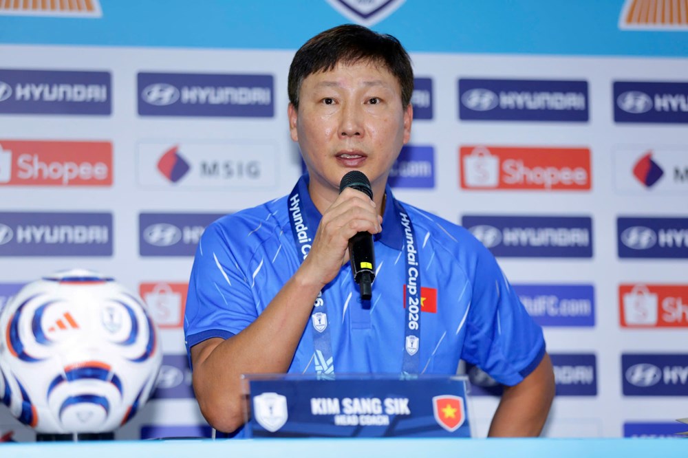 HLV Kim Sang-sik nói gì trước trận bán kết với Malaysia? - ảnh 1