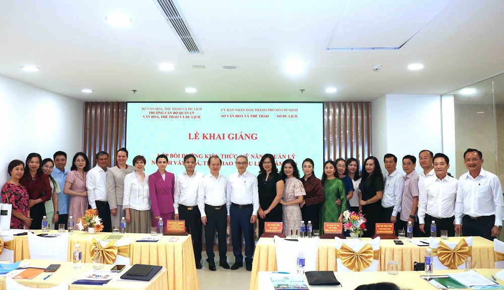 Đổi mới tư duy, mở ra không gian phát triển mới về kỹ năng quản lý ngành VHTTDL - ảnh 8