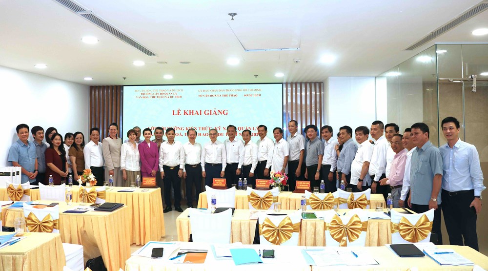 Đổi mới tư duy, mở ra không gian phát triển mới về kỹ năng quản lý ngành VHTTDL - ảnh 9
