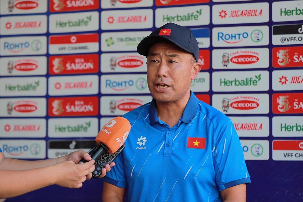 U17 nữ Việt Nam hội quân, hướng tới mục tiêu giành vé dự VCK châu Á 2027 - ảnh 1