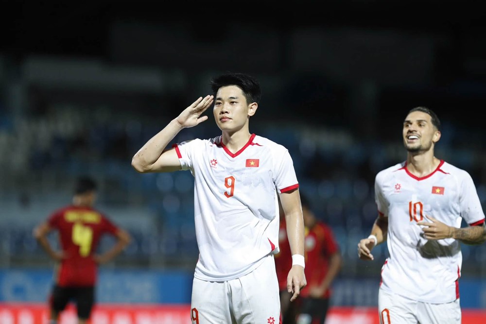 Đình Bắc nói gì về cuộc đua “Vua phá lưới” ASEAN Cup 2026? - ảnh 1