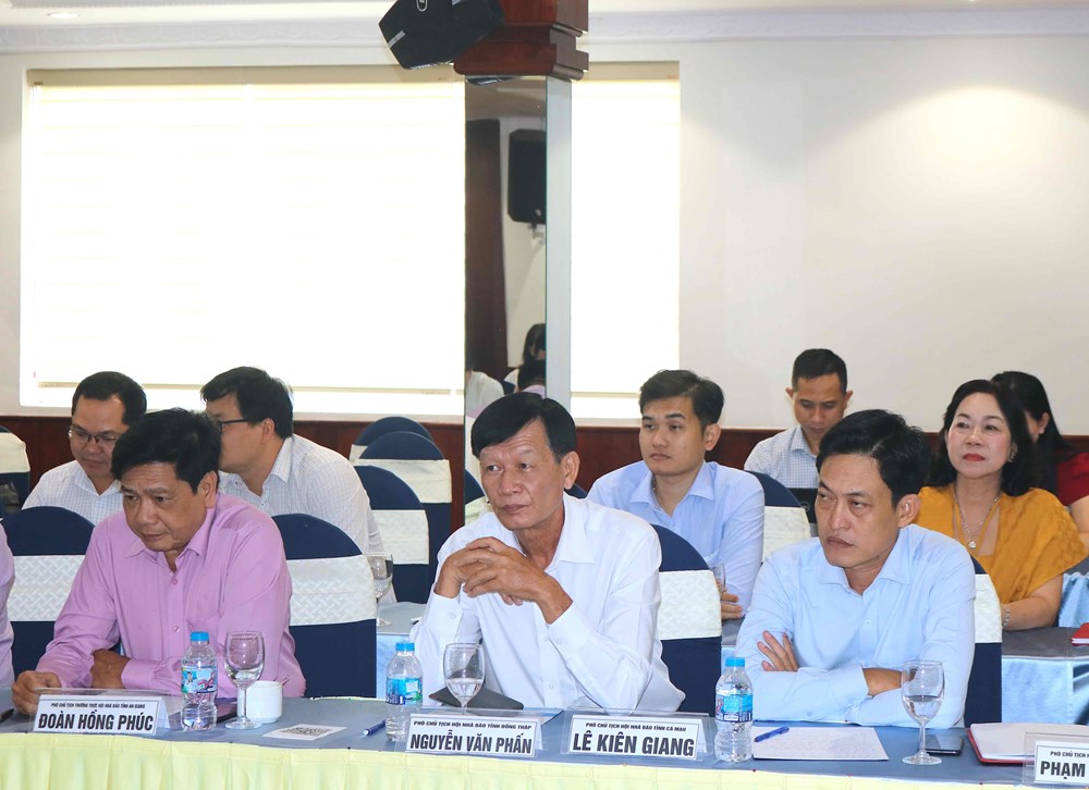 Nhận diện rủi ro pháp lý để bảo vệ người làm báo - ảnh 3