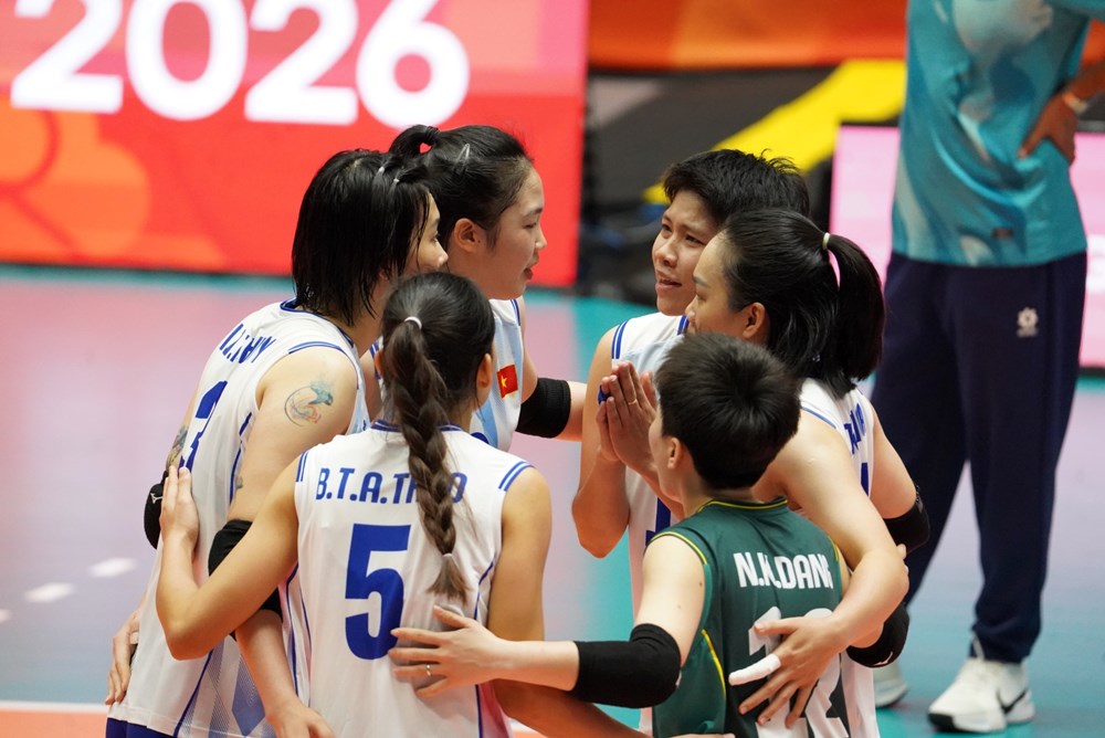 Thua Hàn Quốc, tuyển bóng chuyền nữ Việt Nam vào tứ kết ASIAD 2026 với ngôi nhì bảng - ảnh 2