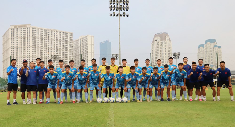 U16 Việt Nam lên đường tham dự giải quốc tế tại Trung Quốc - ảnh 1