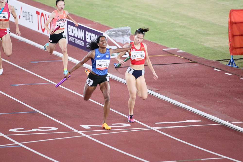 Điền kinh Việt Nam giành tấm huy chương “quý hơn vàng” tại ASIAD 2026 - ảnh 1