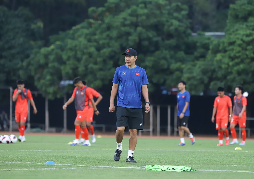 Hoàng Đức và đồng đội háo hức trước trận ra quân FIFA ASEAN Cup 2026 - ảnh 3