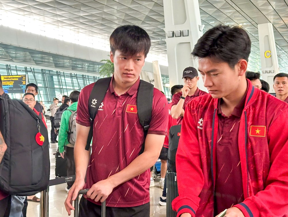 Đội tuyển Việt Nam về nước sau hành trình tại FIFA ASEAN Cup 2026 - ảnh 1