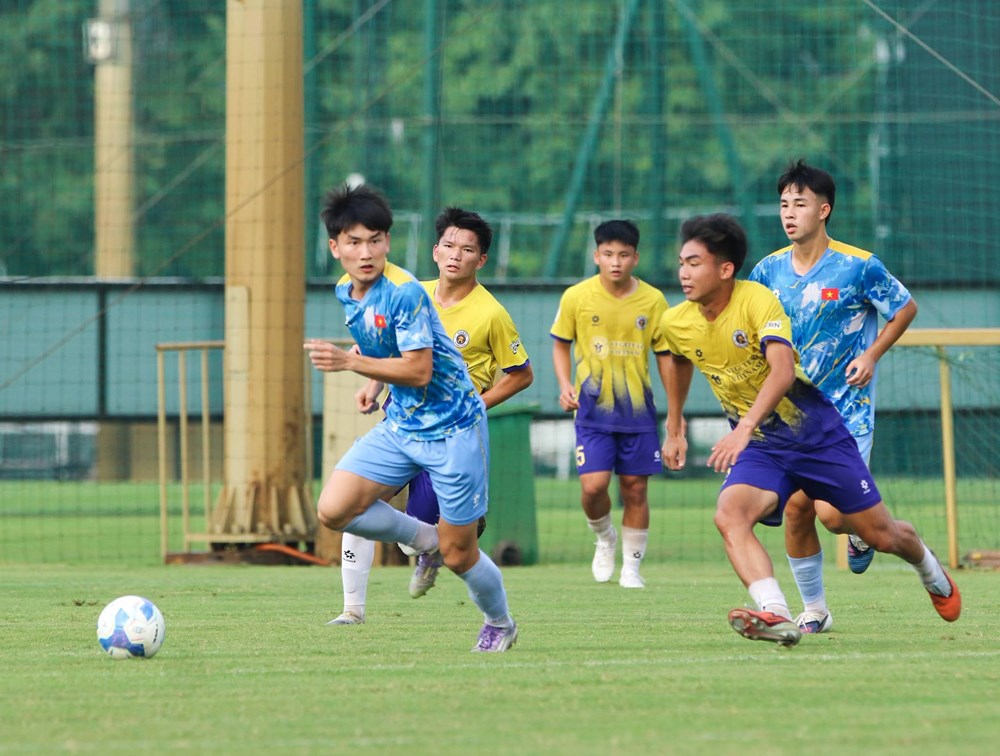 U17 Việt Nam tiếp tục “thử lửa”, chuẩn bị cho U17 World Cup 2026 - ảnh 2