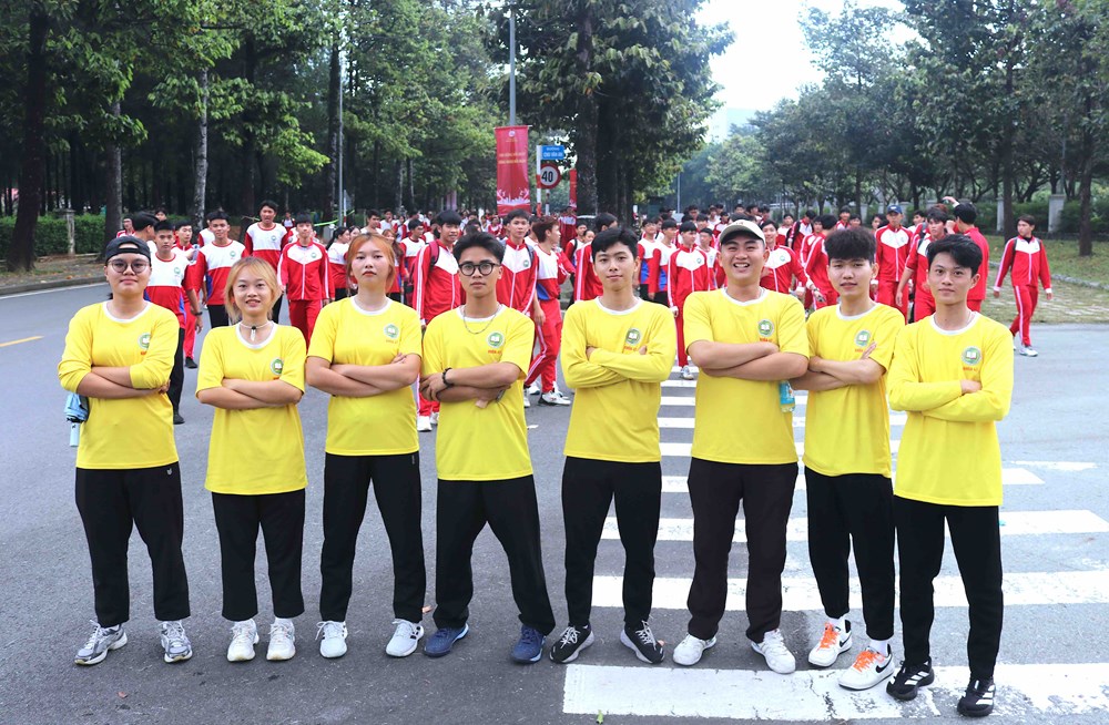 TP.HCM: Gần 10.000 người hưởng ứng Lễ phát động mỗi người dân lựa chọn ít nhất một môn thể thao phù hợp để luyện tập - ảnh 14