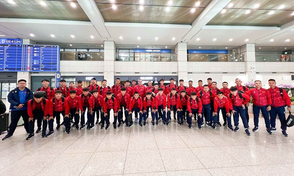 U17 Việt Nam đến Hàn Quốc, chuẩn bị cho FIFA U17 World Cup 2026 - ảnh 1