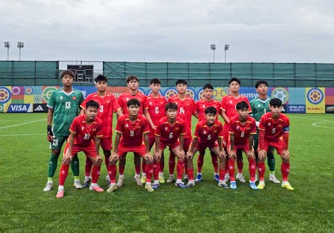 U15 Việt Nam thắng trận đầu tại FIFA U15 World Cup & Festival 2026 - ảnh 1