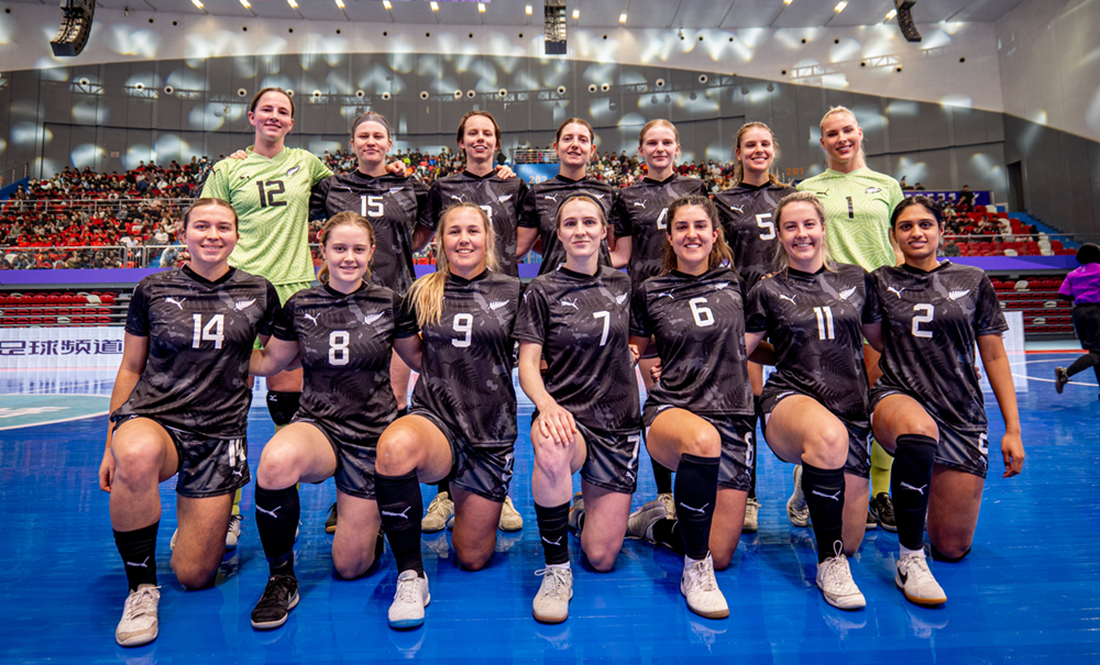 Tuyển futsal nữ Việt Nam đá giao hữu với New Zealand, chuẩn bị cho đấu trường châu lục - ảnh 2