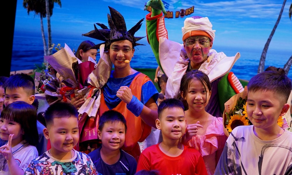 “Tiếng cười nhảm không thể chạm tới trái tim con trẻ” - ảnh 2