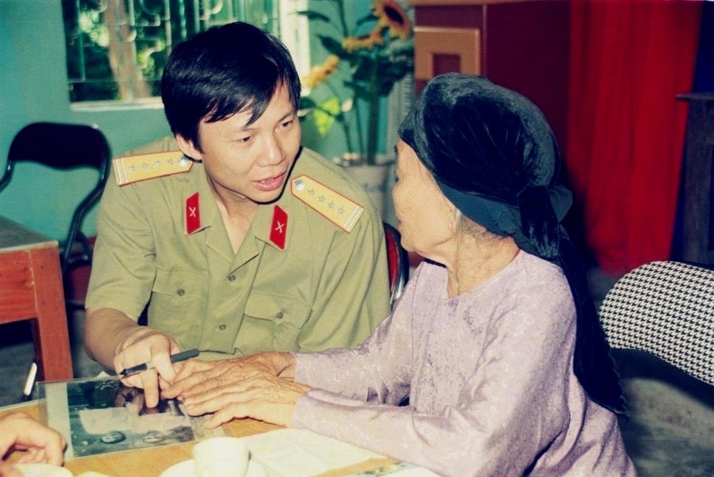 Những ánh lửa lấp lánh - ảnh 2
