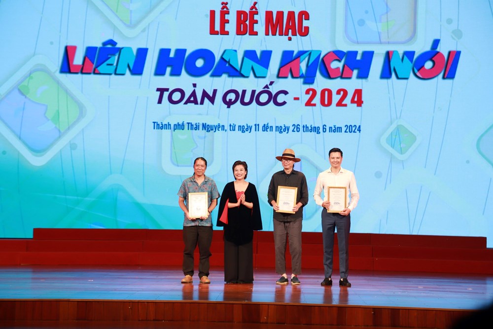 Nóng bởi sức sáng tạo nghệ thuật - ảnh 2