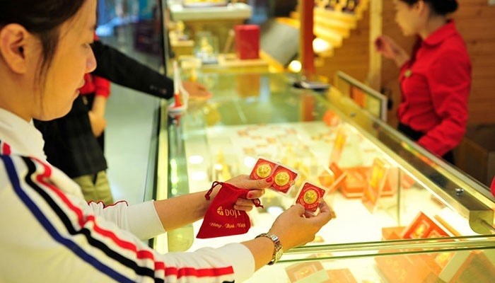 Vàng nhẫn leo thang, vàng miếng đi ngang - ảnh 1