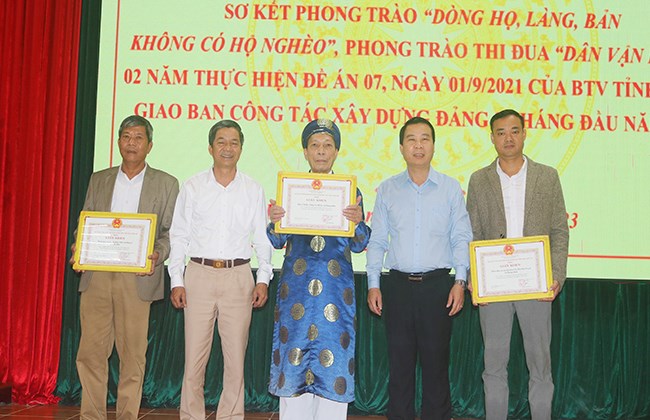 Lan tỏa phong trào “Dòng họ, làng, bản không có hộ nghèo” - ảnh 2