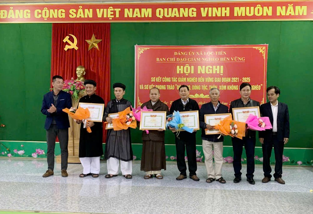 Lan tỏa phong trào “Dòng họ, làng, bản không có hộ nghèo” - ảnh 3