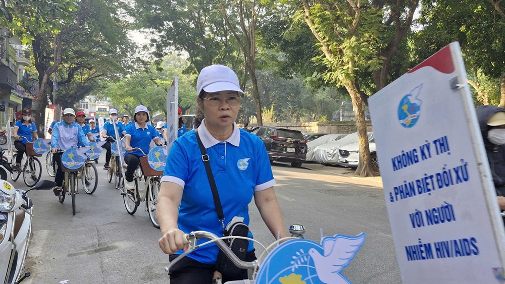 Phụ nữ Thủ đô chung tay hưởng ứng Tháng hành động Quốc gia phòng, chống HIV/AIDS năm 2024 - ảnh 1