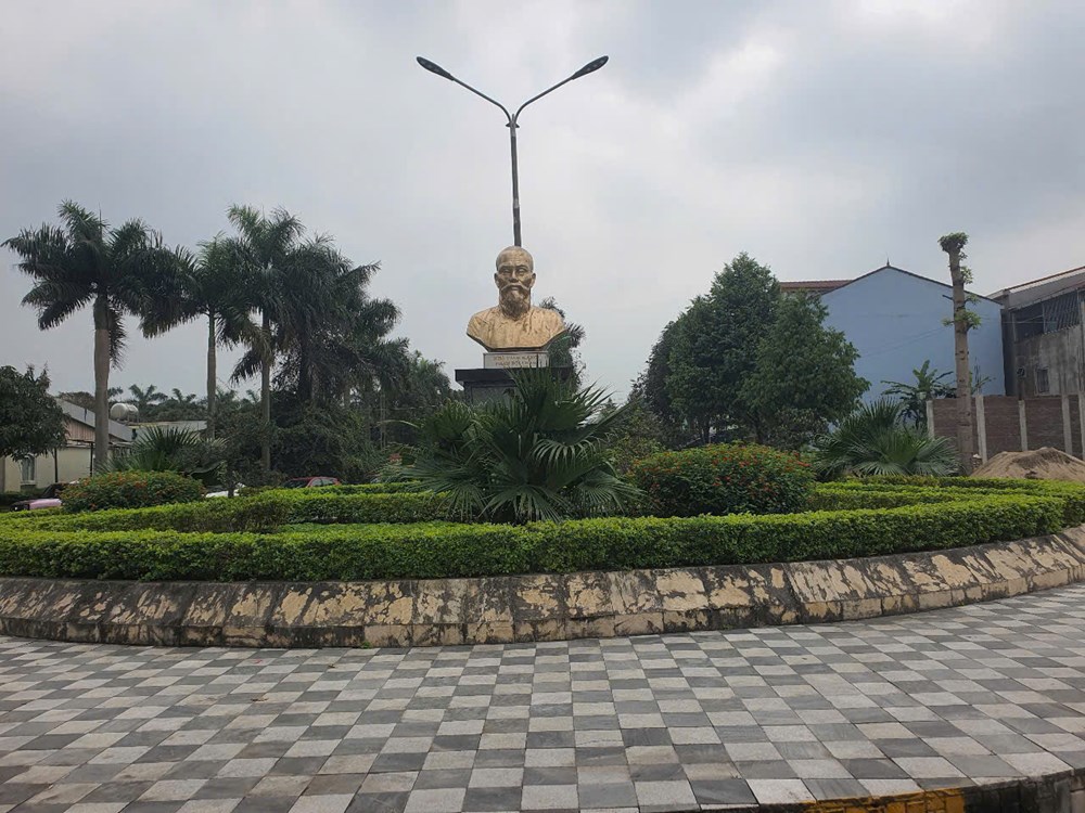 Di dời tượng khỏi khu đô thị Cửa Tiền trước ngày 2.4 - ảnh 1
