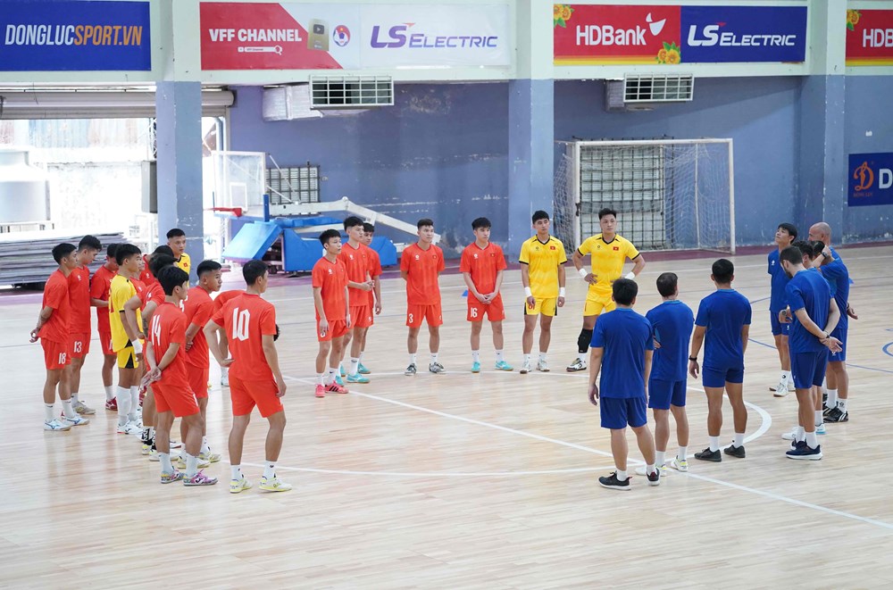 Chuẩn bị đường dài - ảnh 1