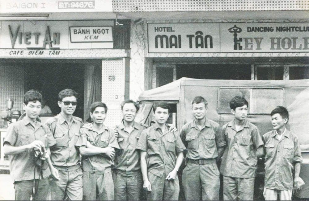 Cha tôi và chiến dịch của những đoàn phim 4.1975 - ảnh 1