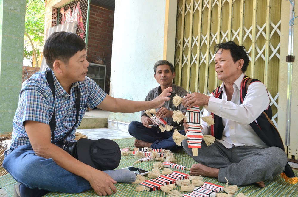 Những người luôn đi đầu - ảnh 1