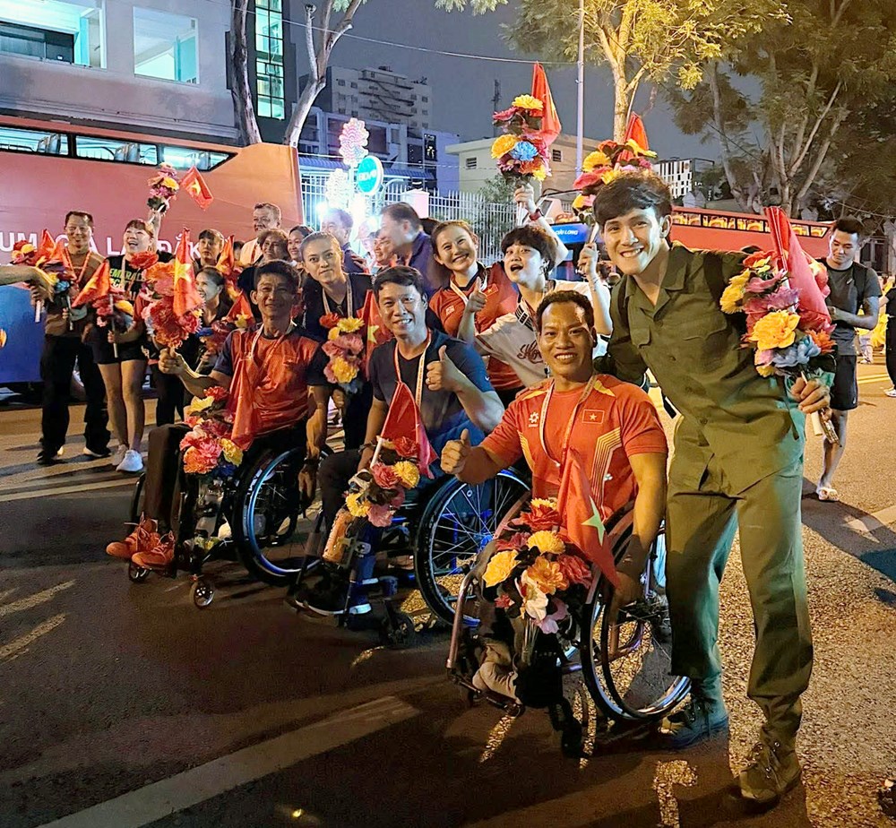 Ngày Thống nhất trong trái tim người Việt - ảnh 2