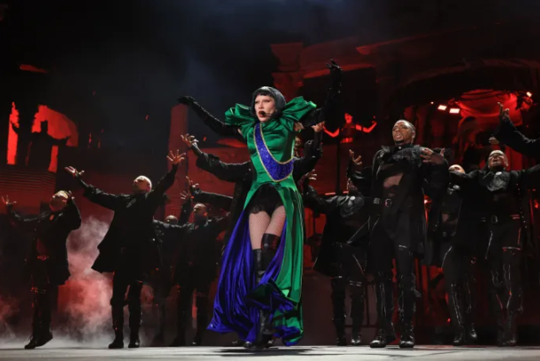 Lady Gaga lập kỷ lục với concert miễn phí thu hút 2,5 triệu khán giả - ảnh 2