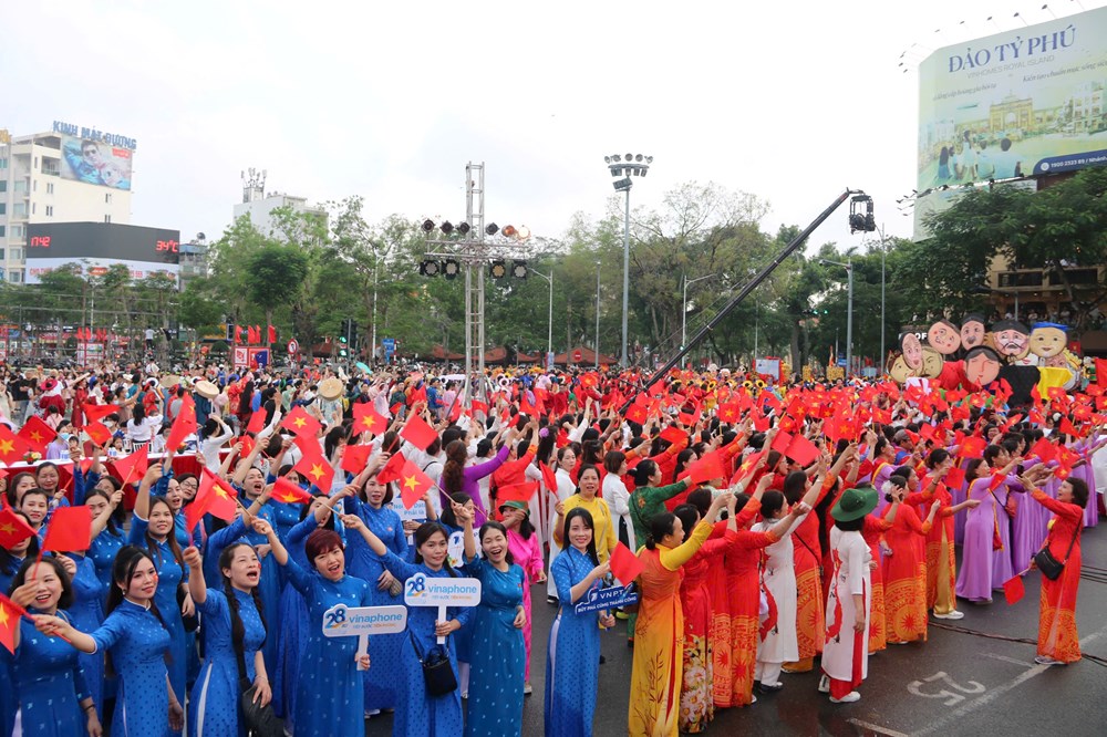 Gìn giữ bản sắc, tạo dấu ấn riêng - ảnh 3