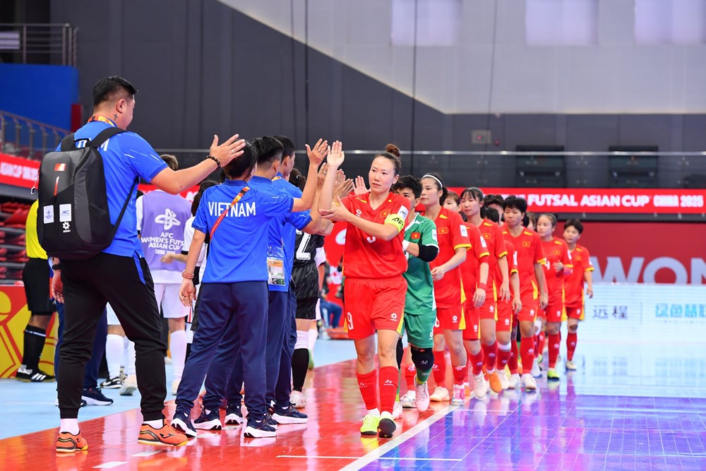 Hy vọng “đầu xuôi, đuôi lọt” - ảnh 1