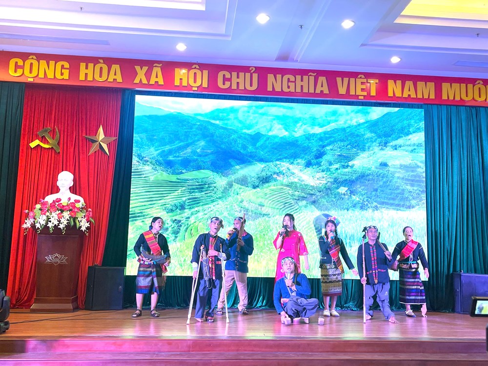 Hành trình vượt khó của những giọng ca nghị lực - ảnh 1