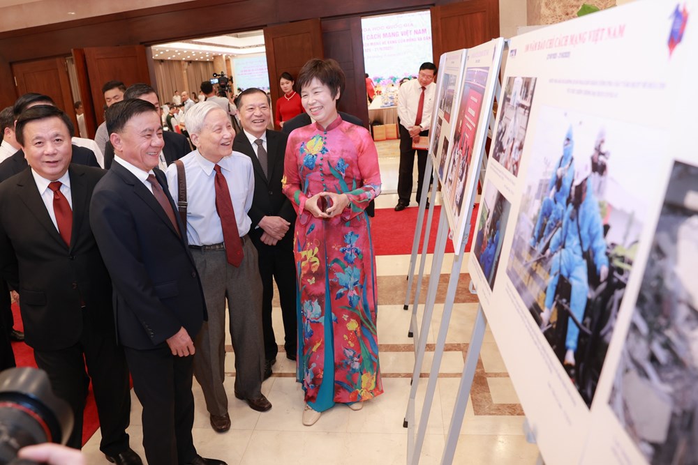 Đảng, Nhà nước luôn tạo điều kiện thuận lợi nhất để báo chí thực hiện tốt chức năng, nhiệm vụ của mình - ảnh 1