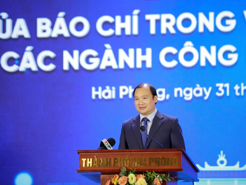 Báo chí phải góp phần nâng cao trình độ thụ hưởng của công chúng - ảnh 1