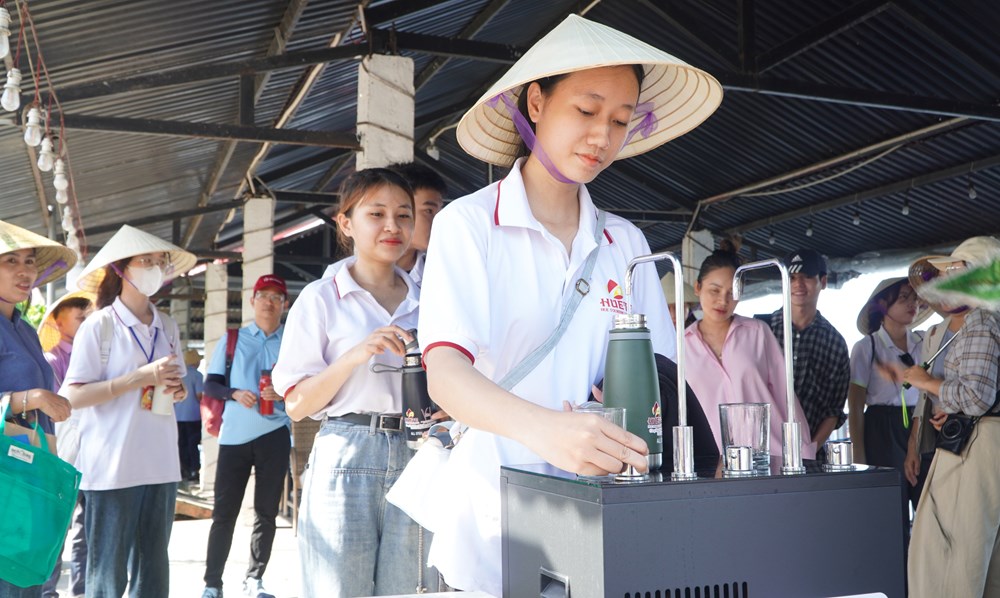 Lan tỏa những tour du lịch xanh ở Huế - ảnh 1