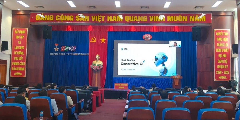 Hội Nhà báo Việt Nam khai giảng khóa tập huấn AI rộng rãi cho các phóng viên, biên tập viên trên toàn quốc - ảnh 1