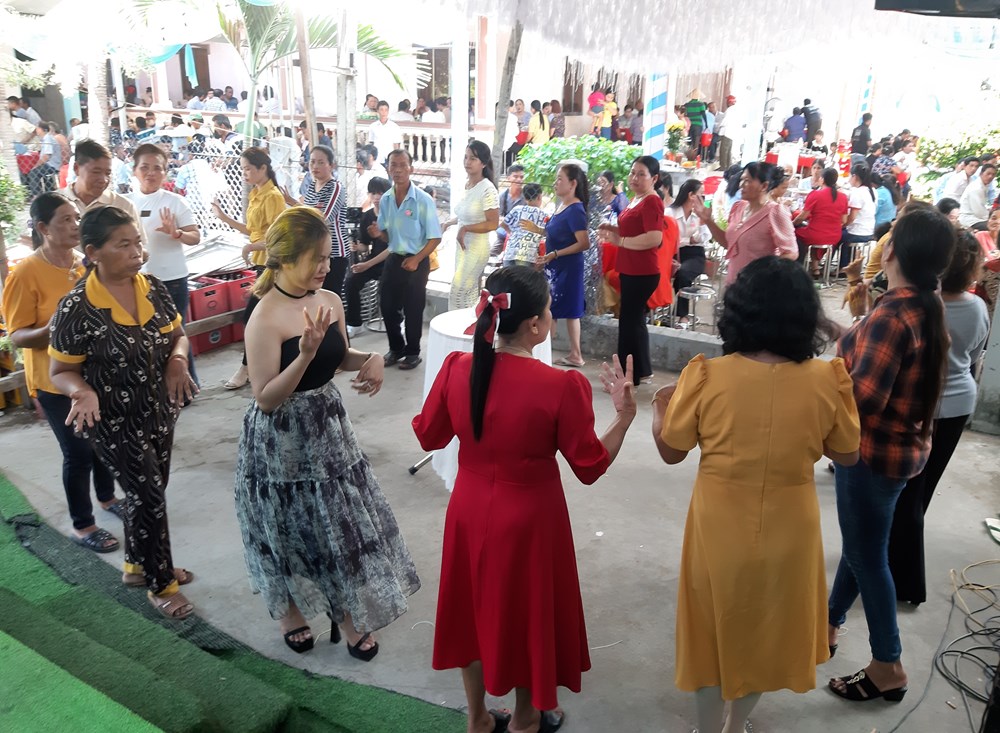 Gìn giữ “món ăn tinh thần” của phum sóc - ảnh 2