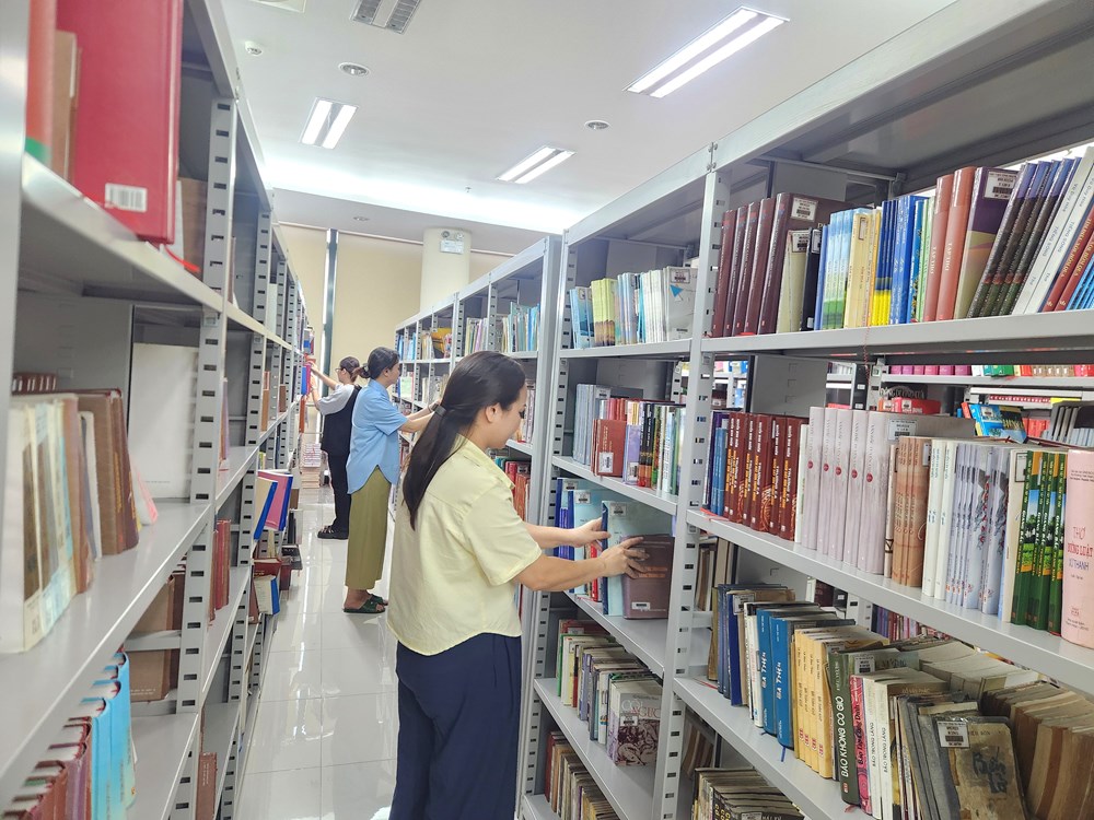 Đánh thức di sản tiền nhân… trong thư viện - ảnh 2