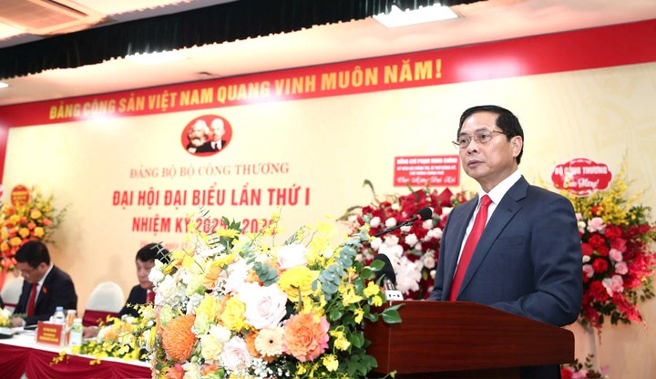 Công Thương là “lá cờ đầu” trên mặt trận kinh tế - ảnh 2