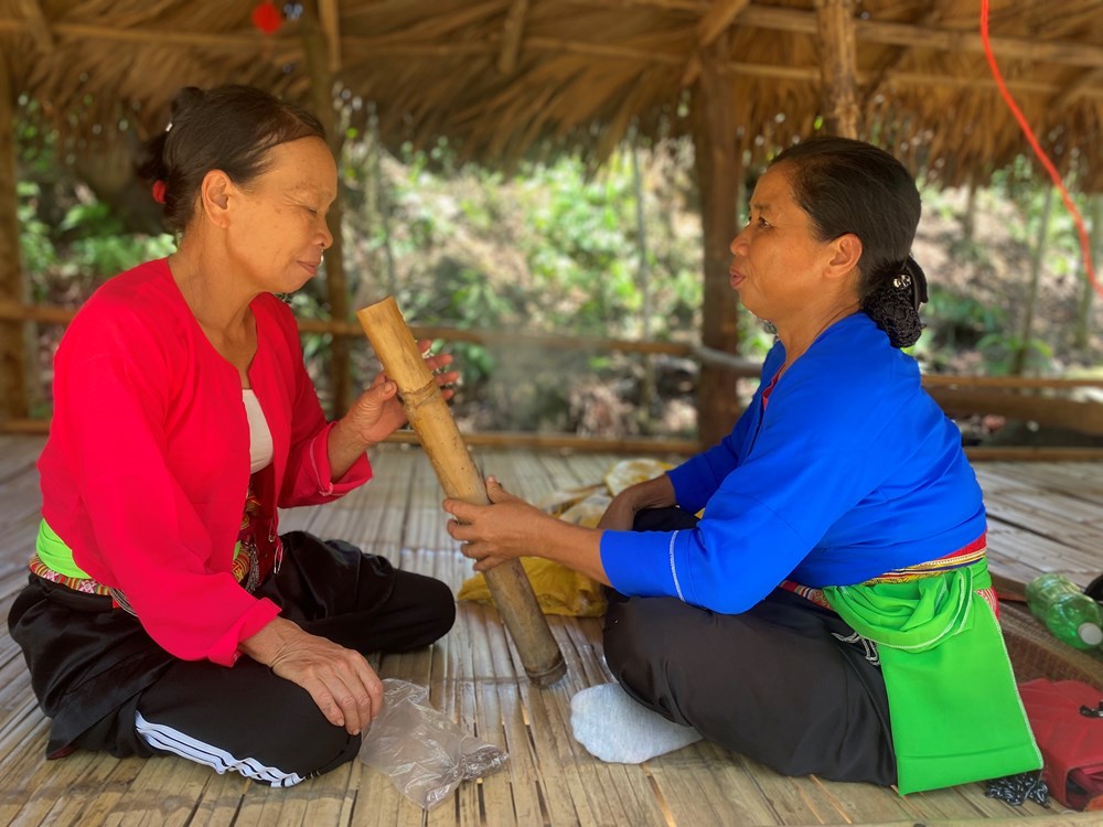 Làng Mường đón khách - ảnh 3