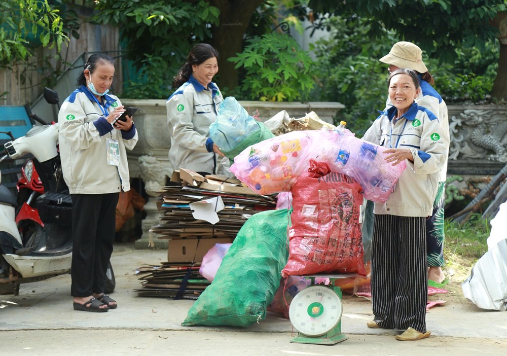 Tổ hợp tác nghề ve chai lan tỏa lối sống xanh - ảnh 1