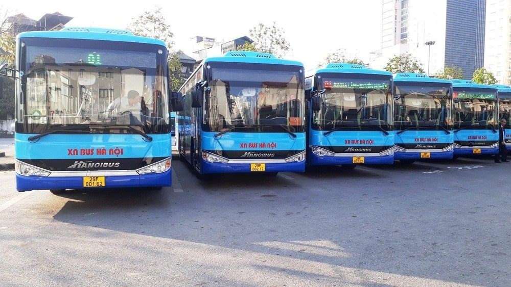Hà Nội tăng cường 20 tuyến xe buýt phục vụ Triển lãm kỉ niệm 80 năm ngày Quốc khánh - ảnh 1